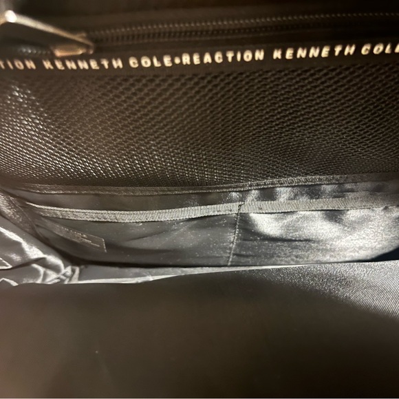 Reaction Kenneth Cole Backpack - Picture 5 of 7
